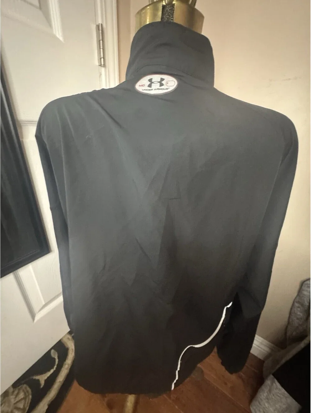 Under Armour Men's Lightweight Windbreaker Jacket Black MEDIUM